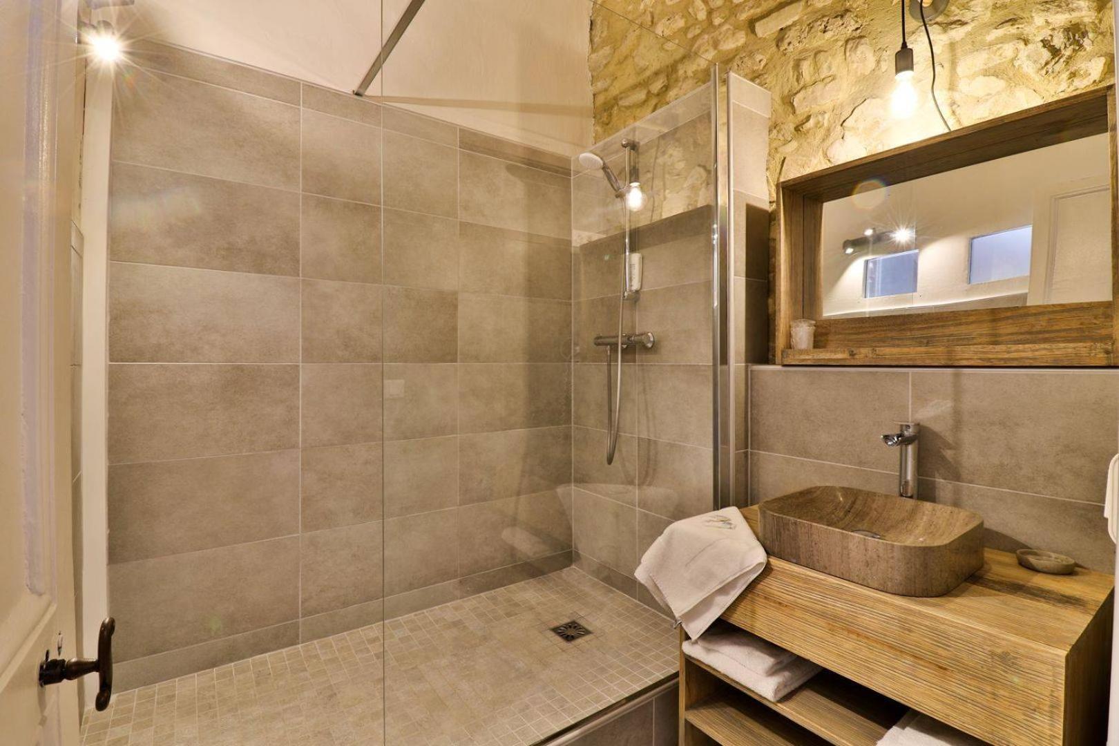 La Bastide Bleue Hotel Seguret Luaran gambar
