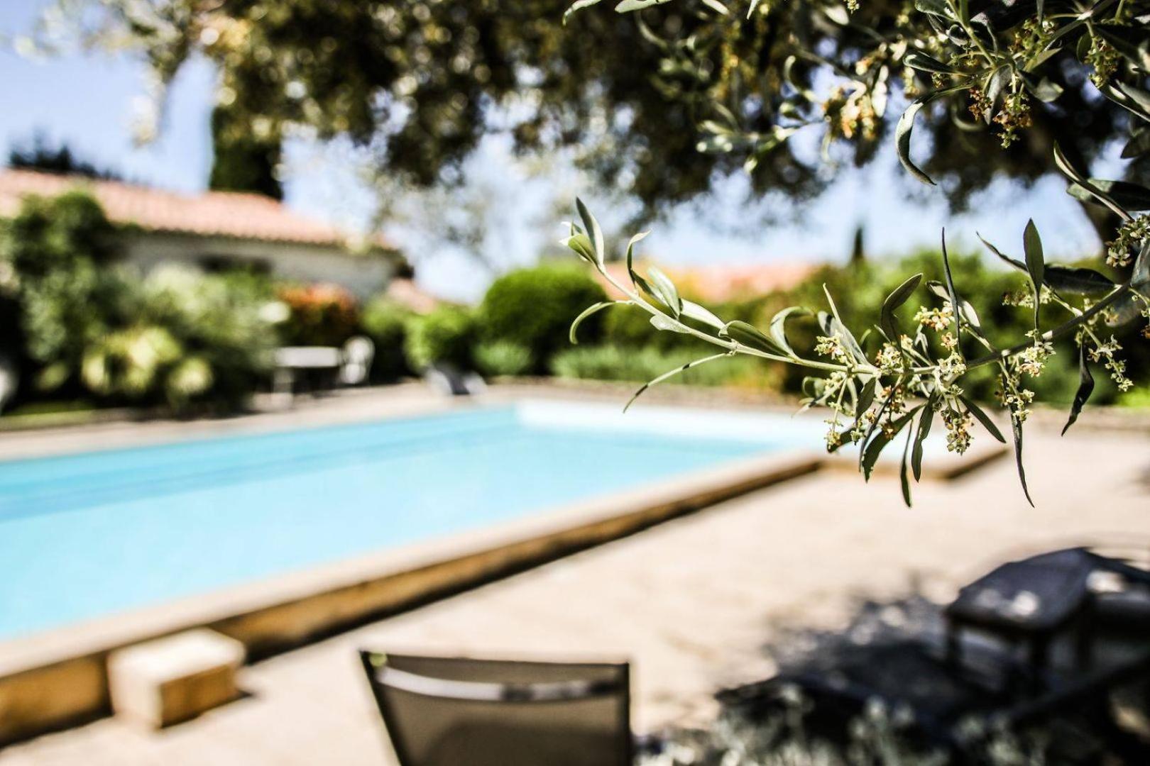 La Bastide Bleue Hotel Seguret Luaran gambar